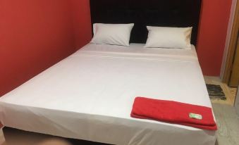 Coconut Hotel