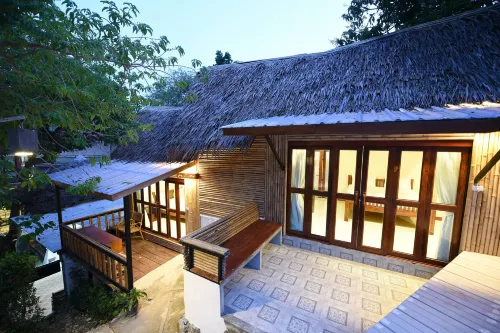 Chunut House Resort