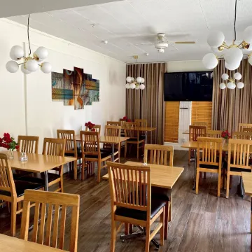 Hotel Amadeus by First