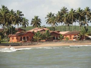 Coconut Grove Beach Resort