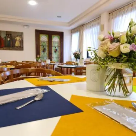 Hotel Sabra