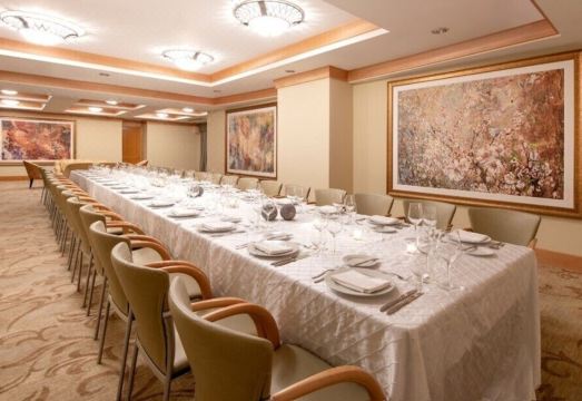 3. 아쿠알리나 리조..