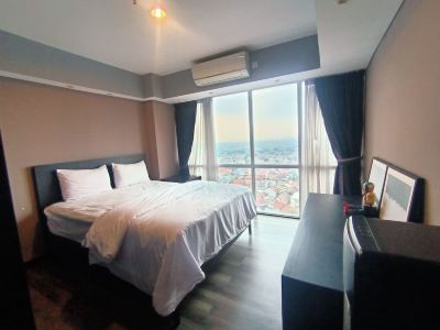 Comfort One Bedroom Apartment with City View