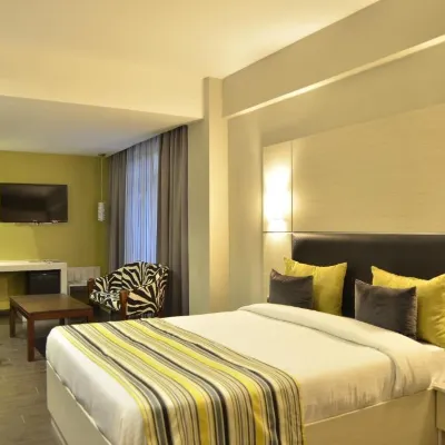 Cloud Hotel & Suites Hotels near Muthaiga Golf Course