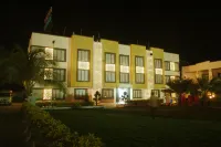 Safari Hotel & Resort