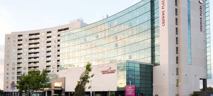 Crowne Plaza DUBLIN - BLANCHARDSTOWN by IHG Ξενοδοχεία στην πόλη Δουβλίνο