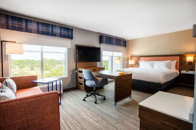 Hampton Inn & Suites by Hilton North Port Hotels near Peace River Wildlife Center