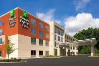 Holiday Inn Express & Suites Kingsland I-95-Naval Base Area