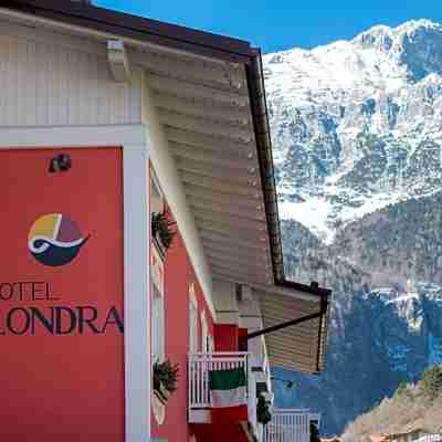 Hotel Londra Slow Living Molveno Hotel Exterior