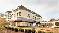 Best Western Hotel Trier City Hotel dekat Bischoefliches Priesterseminar