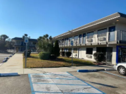 Motel 6 Gulfport, MS – Airport Hotels in Gulfport