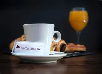 Hotel Don Carmelo - Bữa sáng