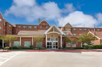 Residence Inn Dallas DFW Airport South/Irving فنادق في إيرفينغ