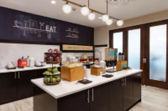 Hampton Inn & Suites Miami-Airport South-Blue Lagoon