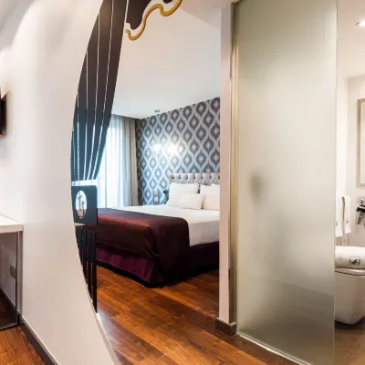 Ikonik Ramblas Hotels near المتحف البحري