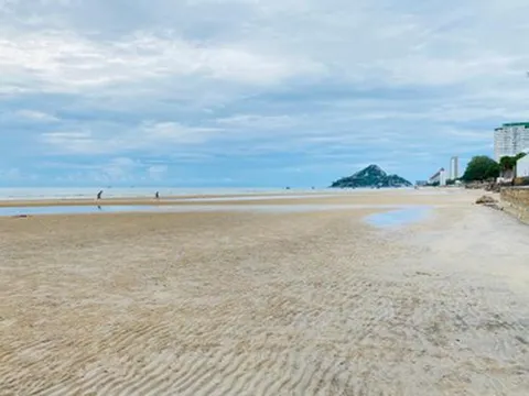 รูปภาพของอพาร์ตเมนต์ 1 ห้องนอน 0 ห้องน้ำส่วนตัว ขนาด 42 ตร.ม. – เขาตะเกียบ