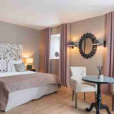 Hôtel Traiteur les Ormes, The Originals Relais Rooms