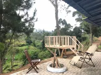 The Bob's Story Container Hotels in Pangalengan