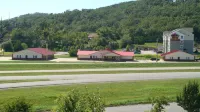 Regency 7 Motel - 2-Star