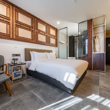Hotel RU136 Hotels near Gupabal Station