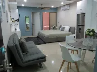 ปาลมาเรนา รูมส์ แอนด์ เรสซิเดนซ์ - ลอง สเตย์ คอมฟอร์ต วิธ พาร์กิง, ซาวน่า, ยิม แอนด์ พูล (ไม่กี่ก้าวจาก 5th Avenue)