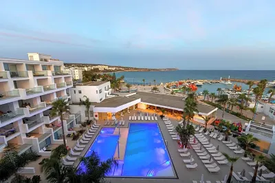 Limanaki Beach Hotel & Suites Ξενοδοχεία στην πόλη Ayia Napa