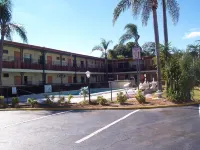 Econo Lodge St Petersburg Central