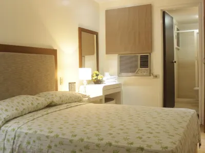 리지크레스트 가든 호텔  호텔