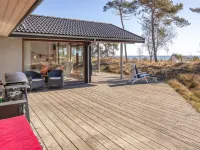 "Unto" - 25m from the Sea - 4-Star