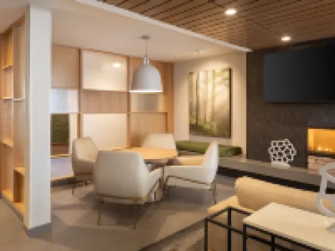 フェアフィールド・イン&スイート・フレズノ・ノース/ショーアベニュー フレズノのホテル