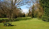Trivelles Waterhall Country Gatwick Hotel & Airport Parking
