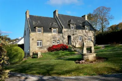 Logis le Prieuré Hotels in Saint-Nic