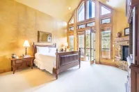 Timbers by Summit County Mountain Retreats Hotels in Dillon