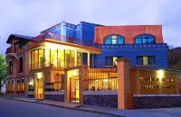 Uniqato Hotel Hotels near Парк Мол Стара Загора