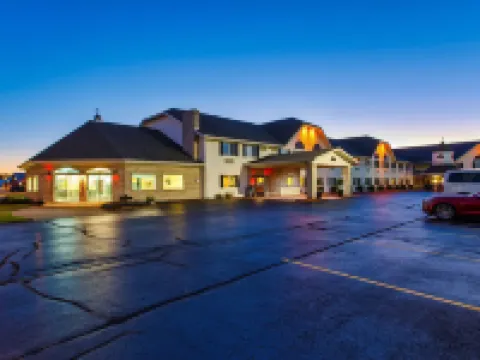 Hotel J Green Bay Hotels in Brown County