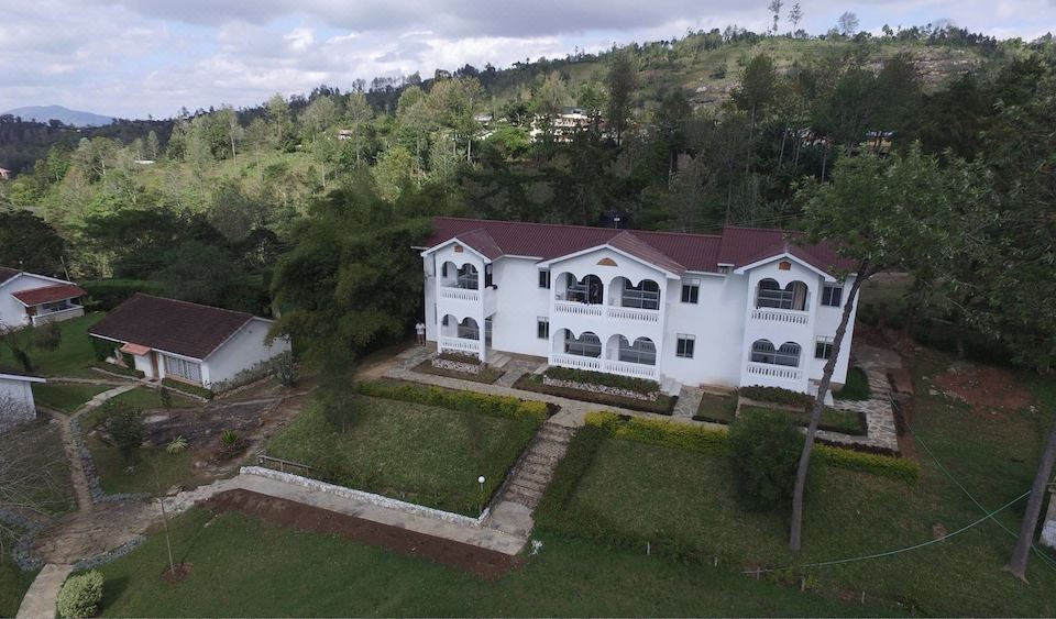 Taita Rocks Hotel