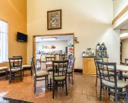 AmericInn by Wyndham Reedsburg - 2-stjärniga