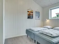 "Helli" - 650m from the Sea ティステズのホテル