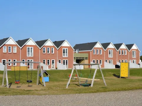 "Rauha" - 2.3km from the Sea