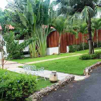 Caribbean Golf Villa Hotel Exterior