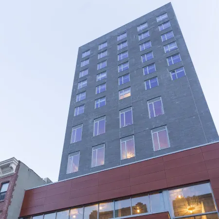 Edge Hotel Washington Heights Отели рядом с достопримечательностью «168 улица»