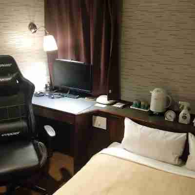 Atsugi City Hotel Rooms