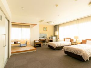 Aso Kumamoto Airport Hotel Eminence