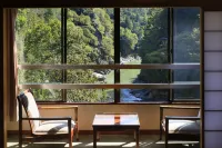 Meisho Tenryukyo Onsen Ryukyotei Hotels in Iida