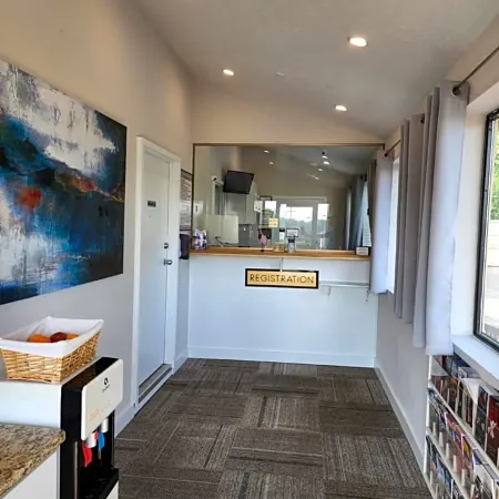 Drakes Creek Inn - Formerly the Relax Inn