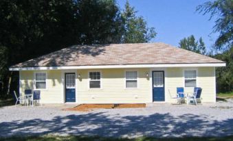 Blue Door Cottages