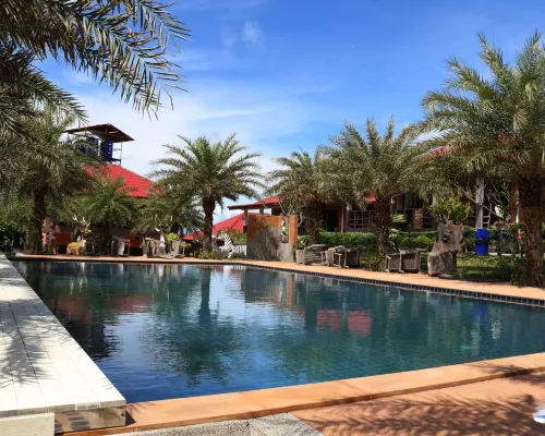 Chomview Resort Hotels near Lanta Monkey School