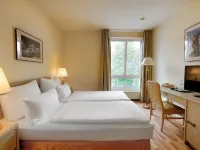 Hotel am Schloss KÖPENICK Berlin by Golden Tulip Các khách sạn gần Sân vận động Alte Foersterei