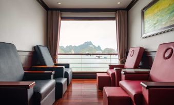 Aqua of the Seas Cruise Ha Long