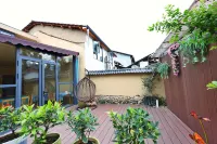 Shuangxin  small courtyard
